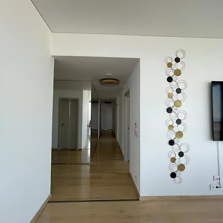 Exclusive In Eurovea Tower Apartament *