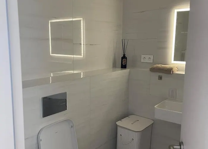 Exclusive In Eurovea Tower 브라티슬라바