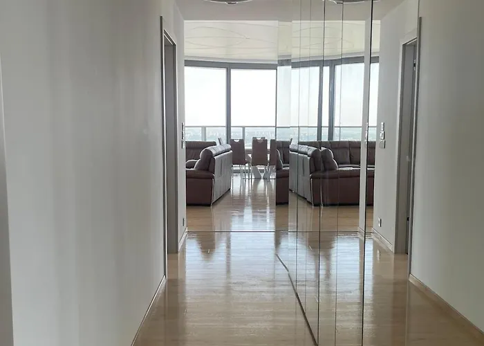 Exclusive In Eurovea Tower 브라티슬라바